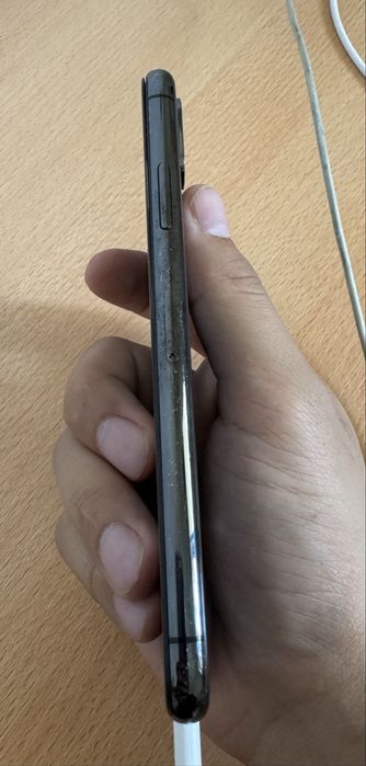 Iphone x 64 gb qora