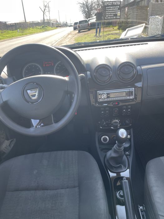 Duster  Dacia 1,6 + GPL