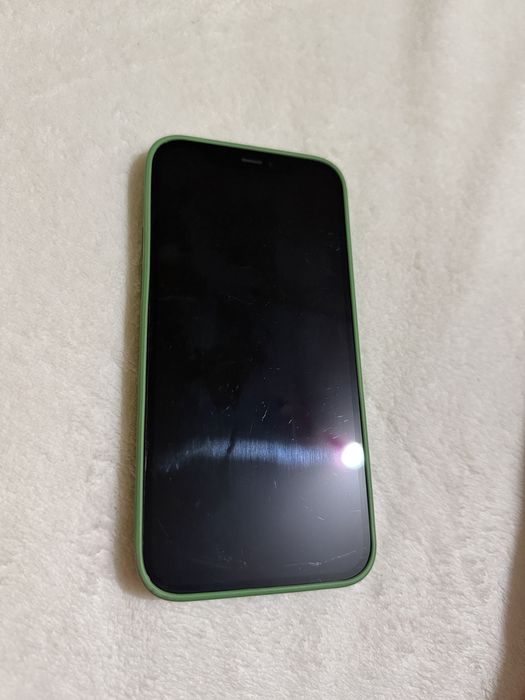 Телефон Iphone 12 Pro