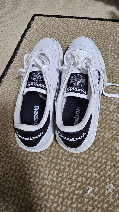 Кроссовки Reebok classic