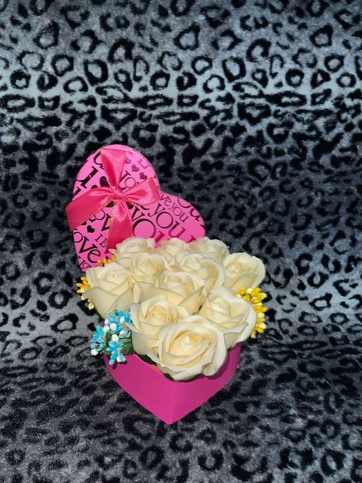 Aranjament trandafiri săpun