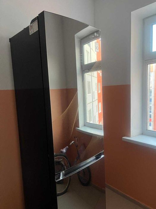 Срочно продам холодильник LG