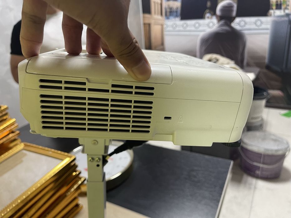 EPSON proyektor 2020