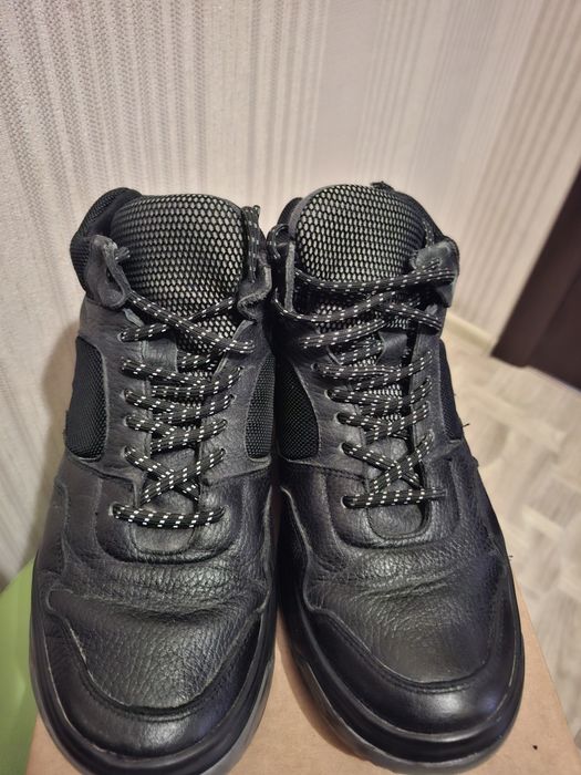 Демисезонные ботинки 40р