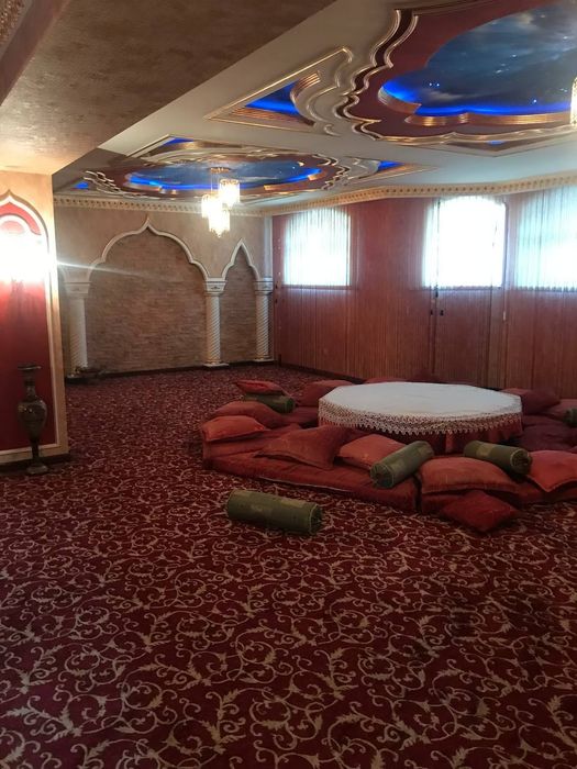 Шикарный Евродом в Элитной махале, 8 соток  7 комнат 7 с/узлов бассейн