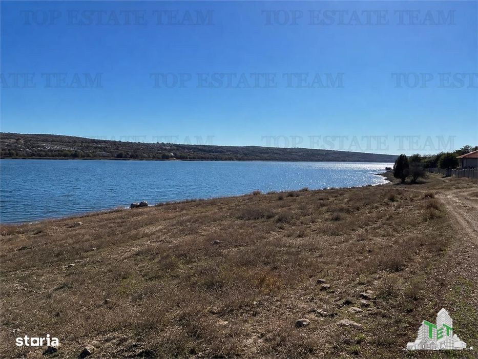 Teren premium 500 mp cu deschidere 25 m - Prima linie la Lacul Limanu,