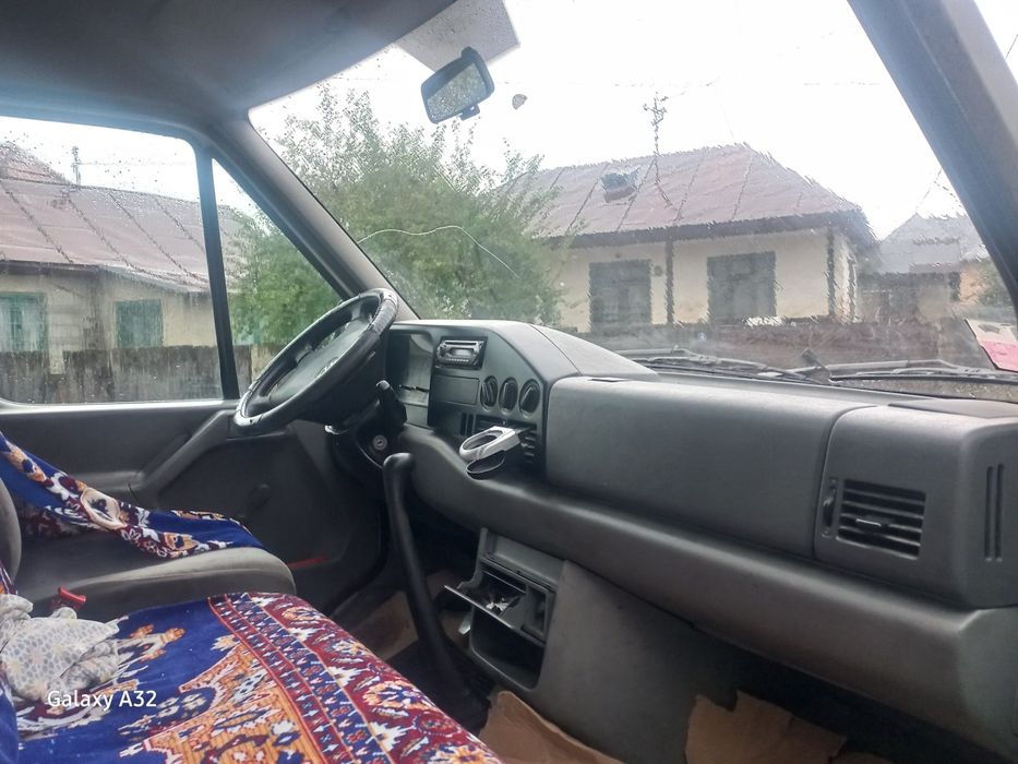 Vând wolswagen LT 35