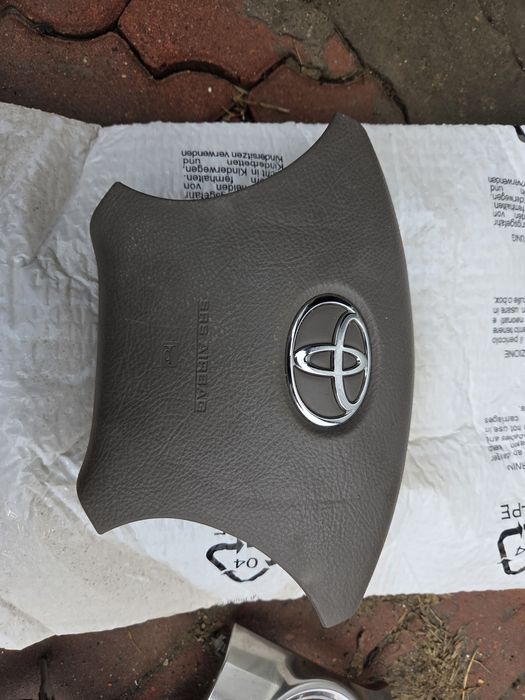 Кузовные детали на Лексус