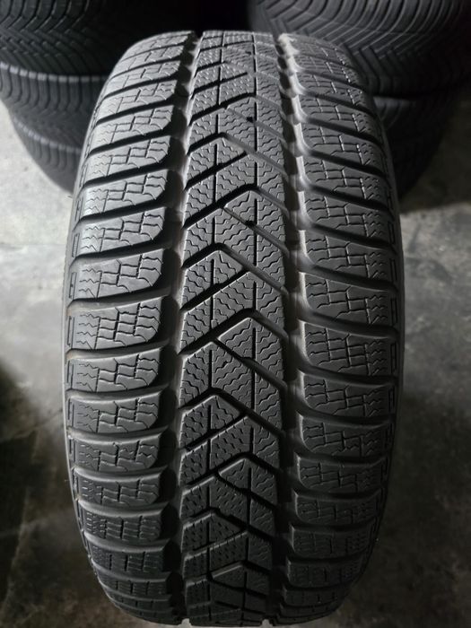 Pirelli 225/50 R17 98V MS iarnă