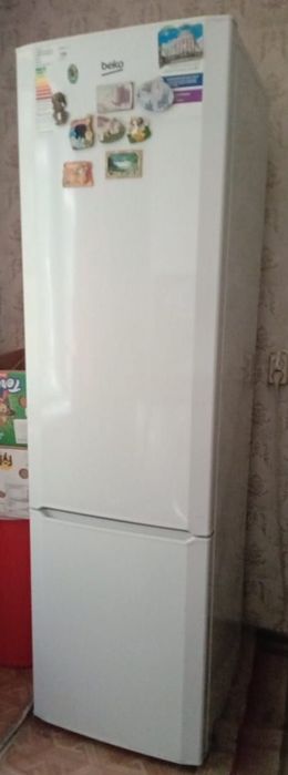 Холодильник в хорошем состоянии