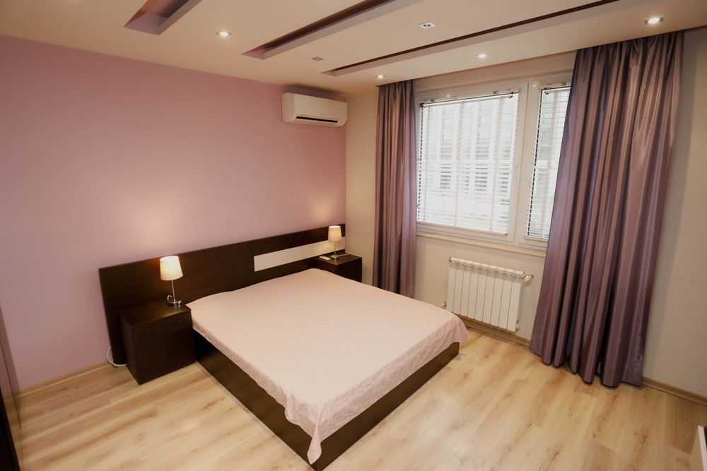 Дава се под наем Четиристаен апартамент в София, Кръстова вада - 150 кв.м за 1300 € - Снимка #15