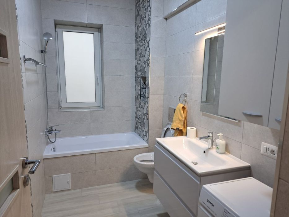 Apartament 2 camere - de închiriat