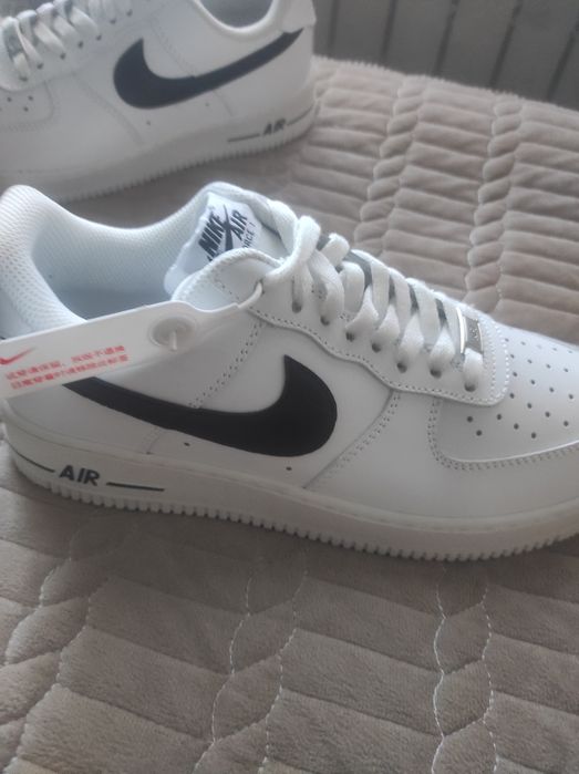 Кроссовки новые  уни Nike