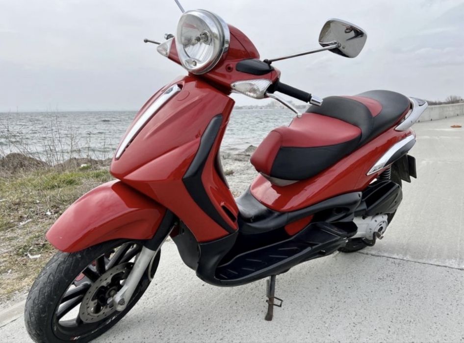 Piaggio Beverly 250 РЕГИСТРАЦИЯ цял или на части