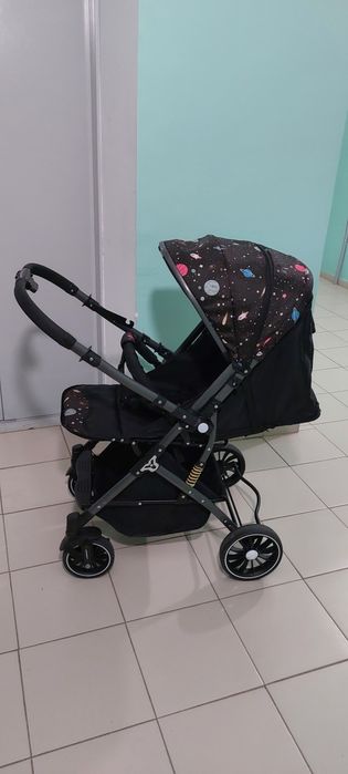 Продам детскую коляску
