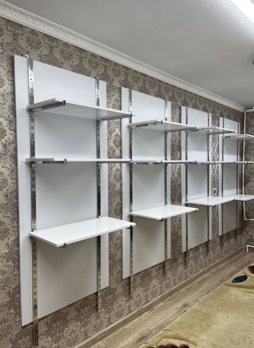 Продам стелажи срочно