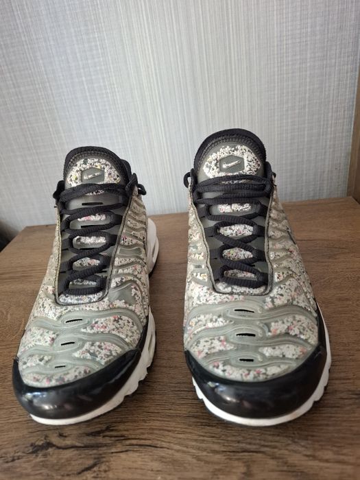 Nike air max plus дамски маратонки 40 номер.