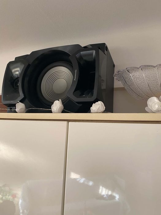 Sistem Audio Panasonic Bluetooth – Bass Puternic, Stare Impecabilă
