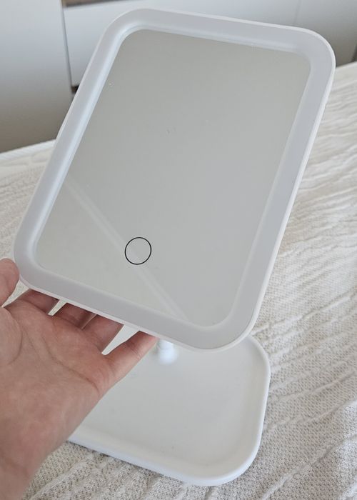 Продам зеркало настольное