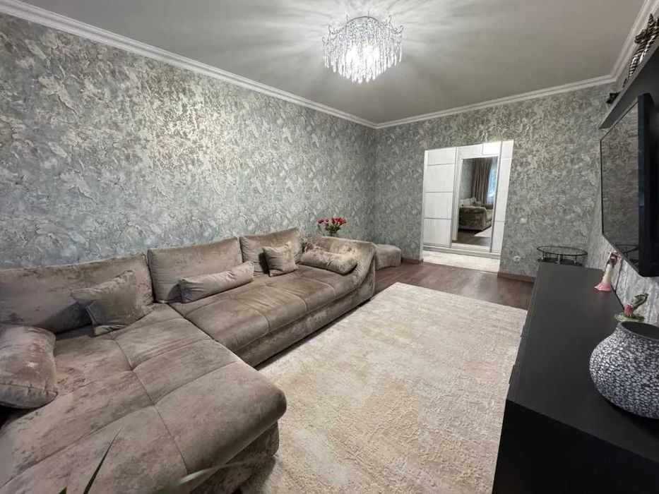 Дава се под наем Двустаен апартамент в София, Център - 55 кв.м за 397.8 € - Снимка #3