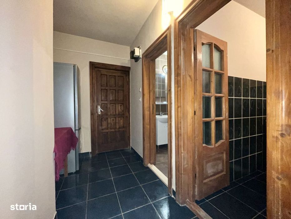 Apartament cu o camera, curte comuna, zona ultracentrala