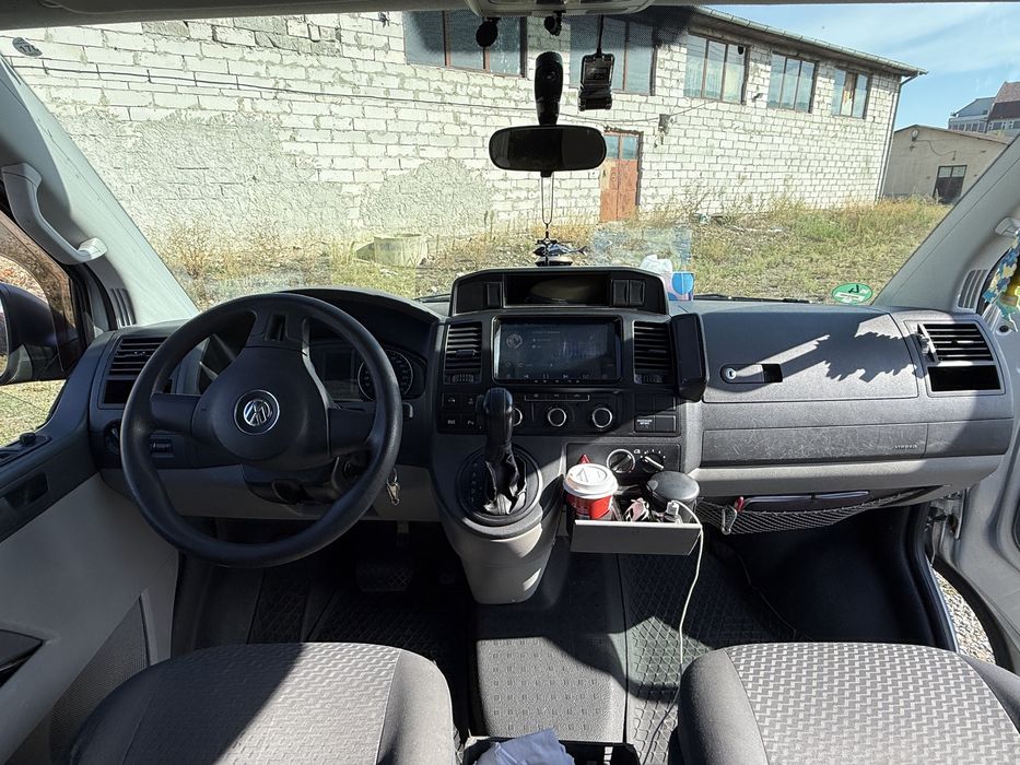 Volskwagen transporter T5 2.0 tdi