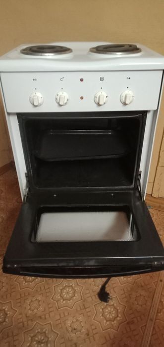 Продам электро плиту мечта