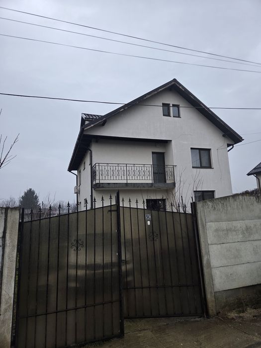 Casă de închiriat Joița