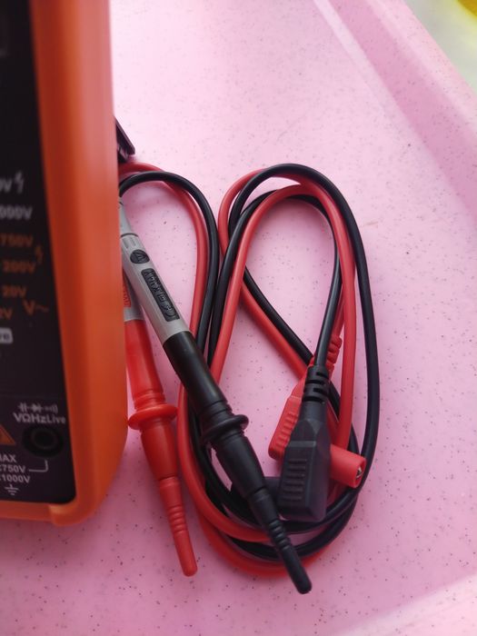 Цифровой мультиметр