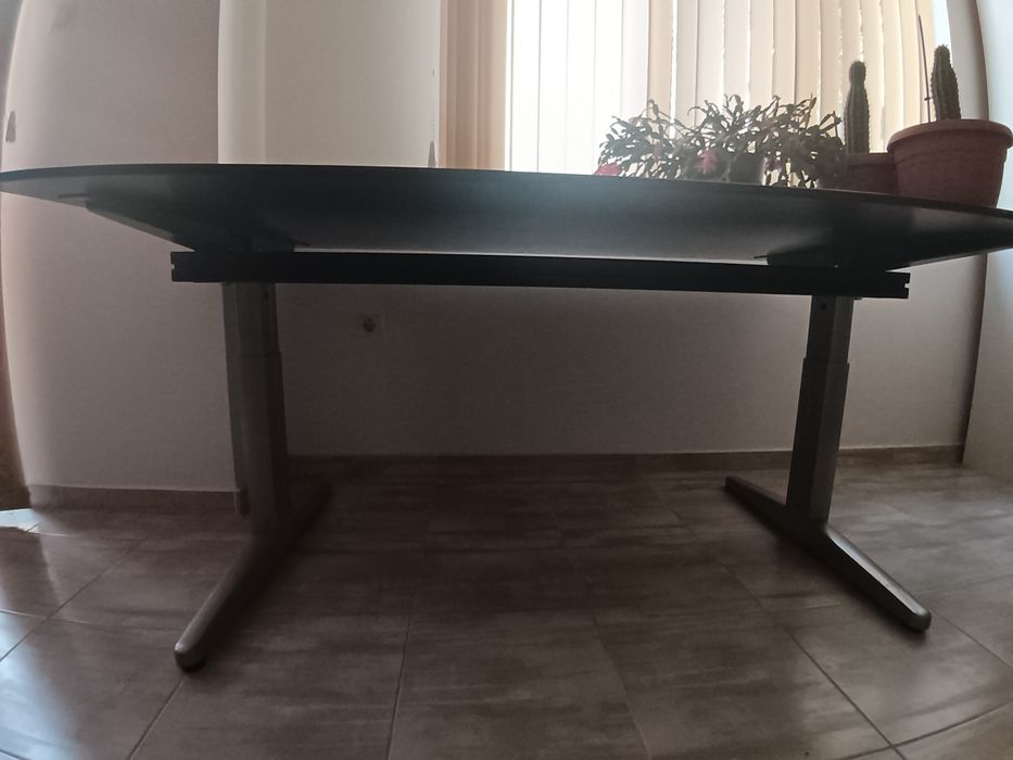 Офис маса 160 х 100 см