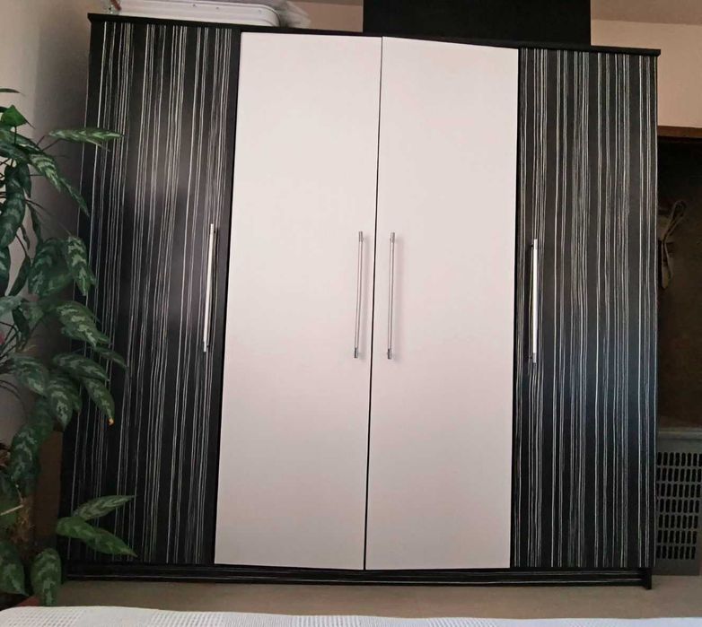 Комплект спалня.