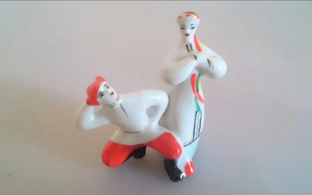 Фарфоровые статуэтки