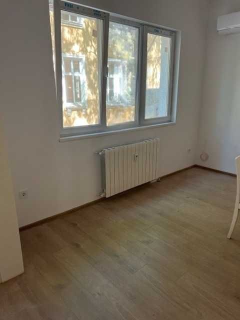 Дава се под наем Четиристаен апартамент в София, Докторски паметник - 108 кв.м за 1275 € - Снимка #11