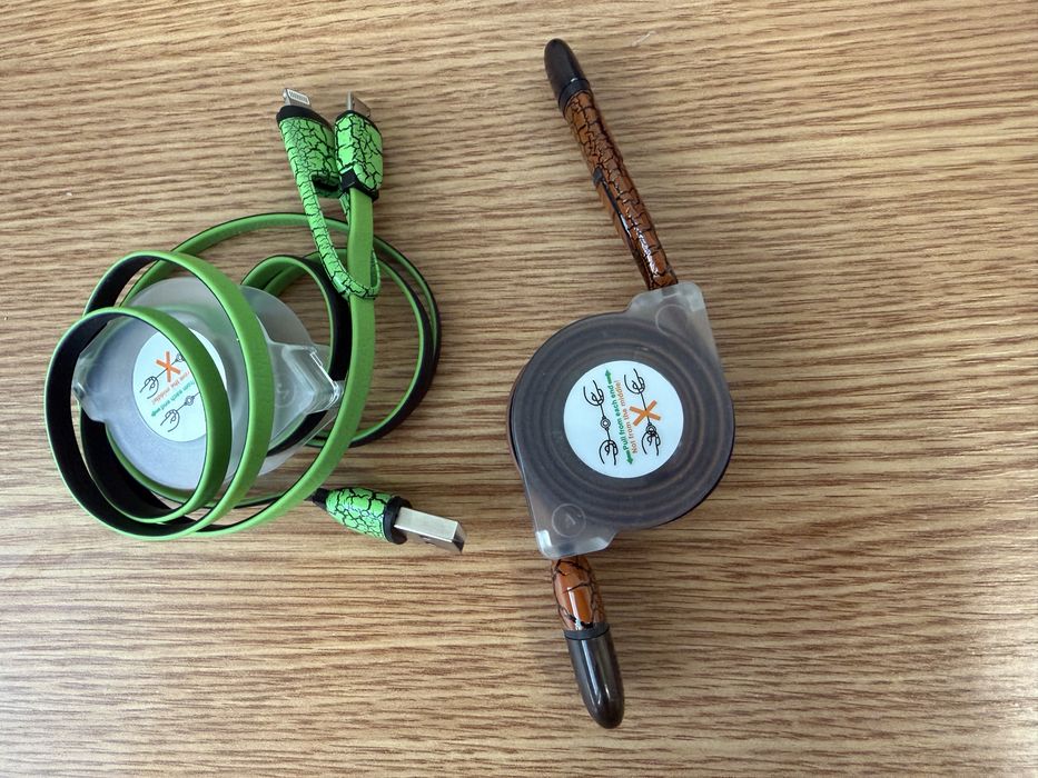 Cablu de incarcare micro-usb si lightning