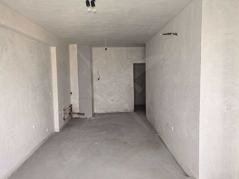 Продава се Тристаен апартамент в Пловдив, Христо Смирненски - 95 кв.м за 1155 €/кв.м - Снимка #3