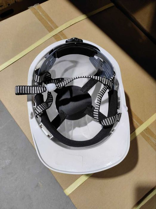 Продам строительные каски из кореи