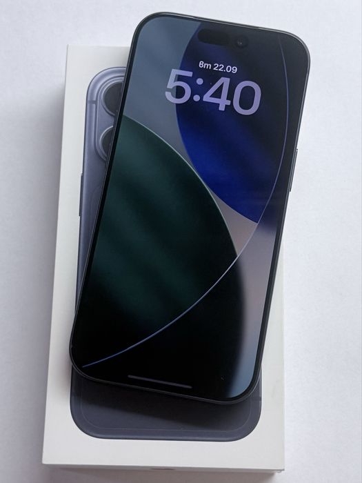 Нов! iPhone 17 Pro Blue 100% battery