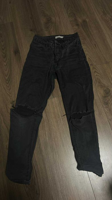 Дамски дънки черни S размер