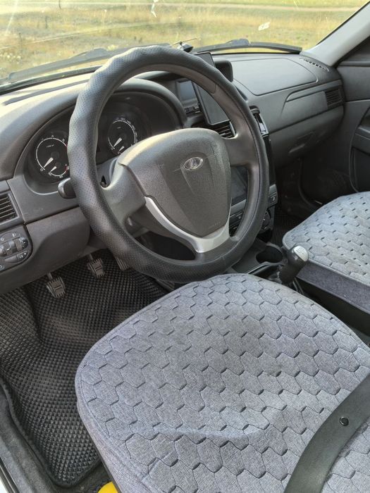 Продам приору в хорошем состоянии