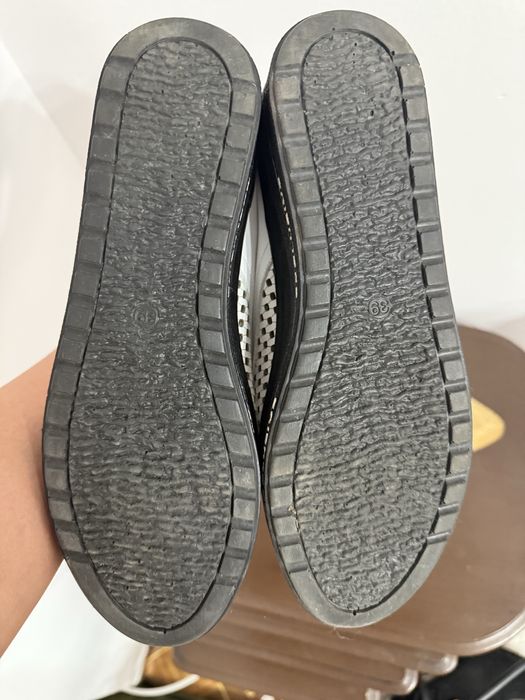 Пролетни дамски обувки