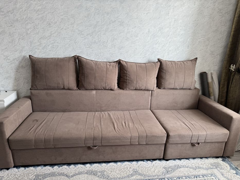 Диван 3 метра коричневый