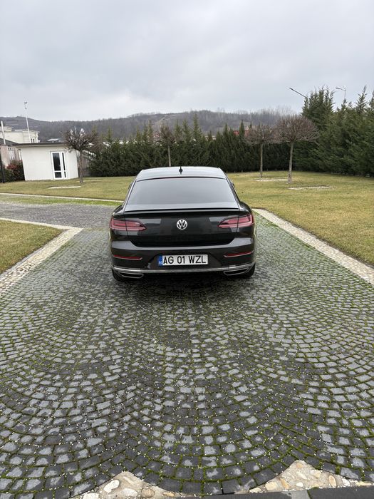 Volkswagen Arteon R Line