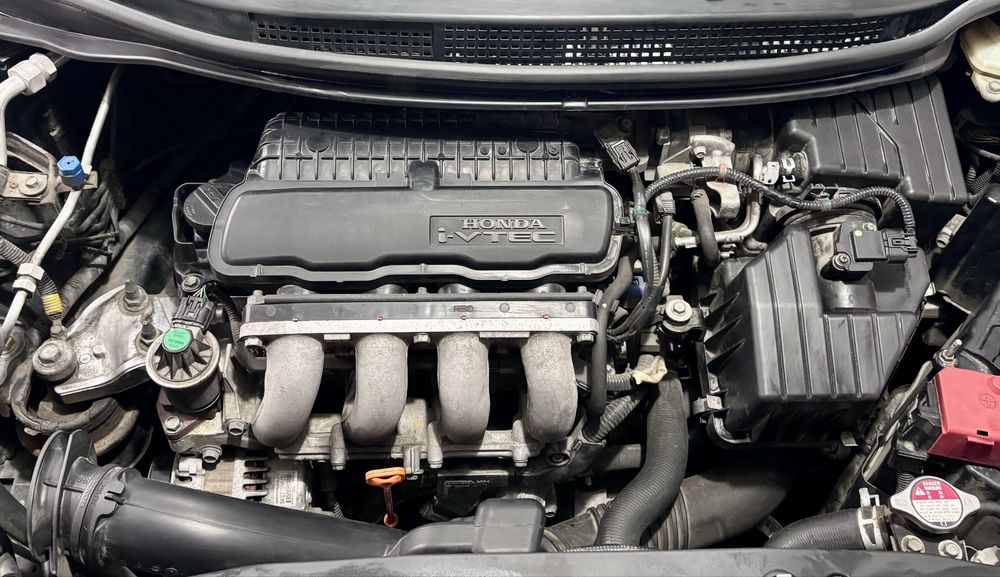 Honda CIVIC 1.4 I-VTEC Benzina 2010 Euro 5 101 CP Înmatriculată Acte la zi + fiscal