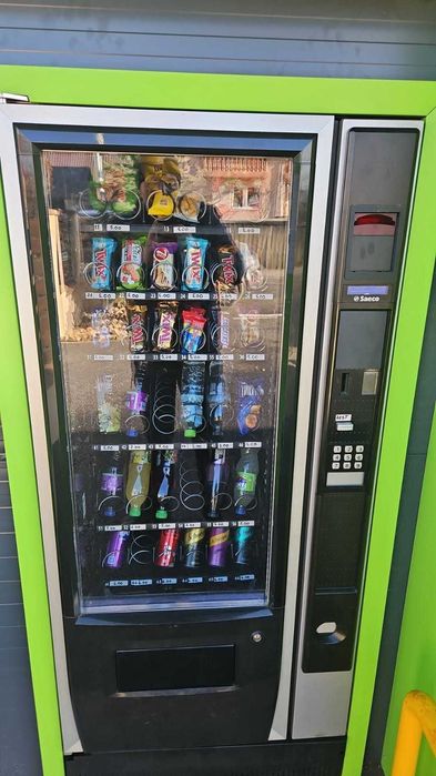 Vând Automat Vending Sielaff – Băuturi & Snacks | Stare foarte bună |