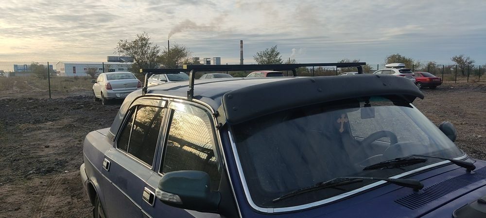 Продам рейлинги на Волгу