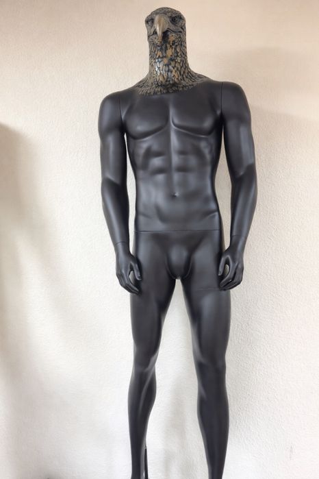 Maneken burgut original