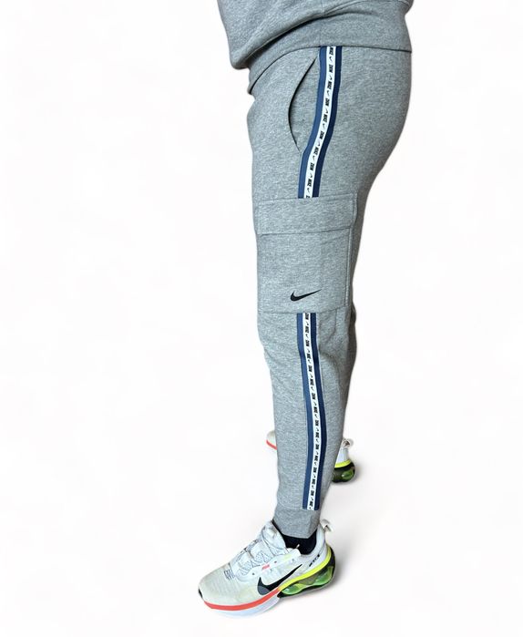 Намалени Оригинални мъжки блузи Nike