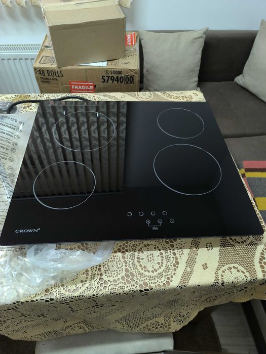 Чисто нов електрически плот с 4 котлона!