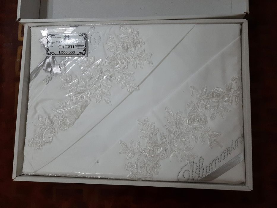 Noviy turetskiy postelniy belyo