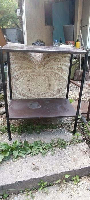 Стол для аквариума металлический